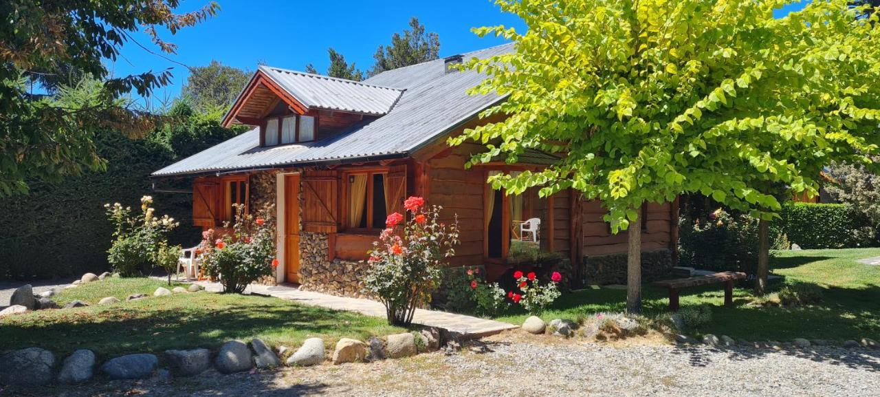 El Aguila Aparthotel San Carlos de Bariloche Ngoại thất bức ảnh