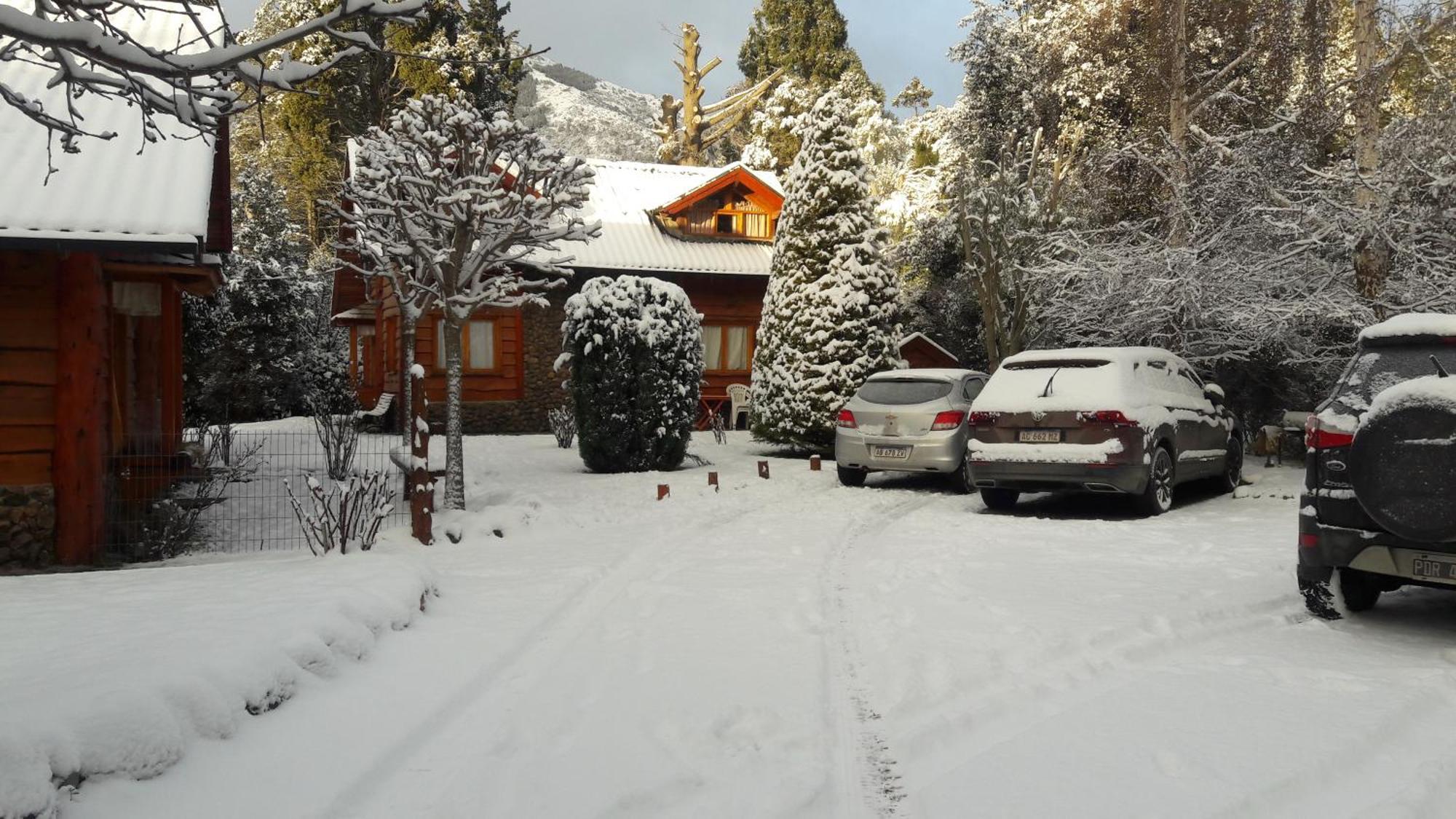 El Aguila Aparthotel San Carlos de Bariloche Ngoại thất bức ảnh