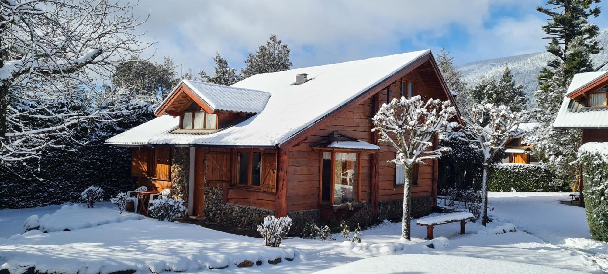 El Aguila Aparthotel San Carlos de Bariloche Ngoại thất bức ảnh